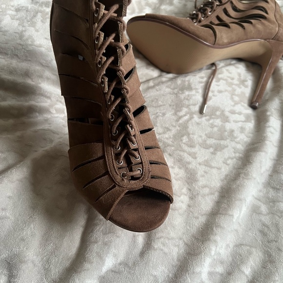 Steve Madden lace up booties - Picture 4 of 10